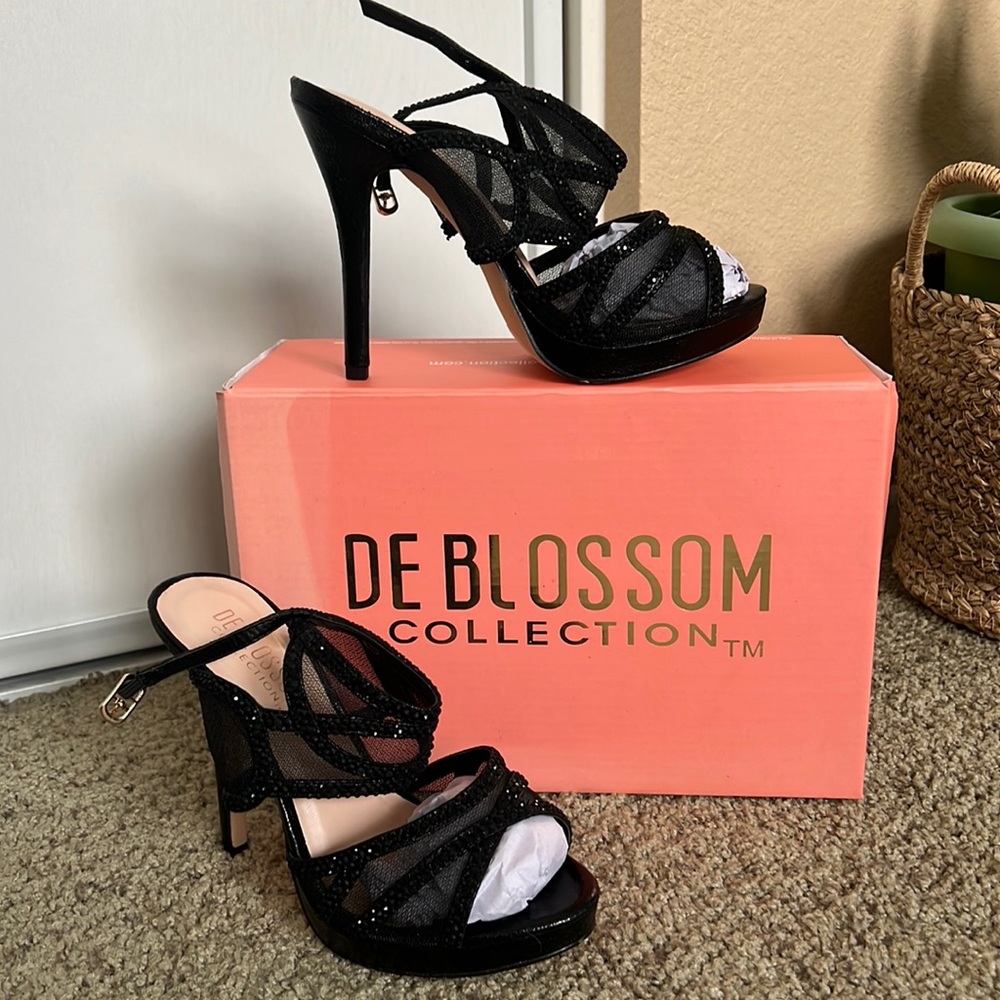 De Blossom Black Stilettos